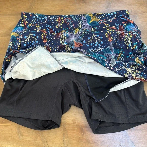 Title nine Dream Skort Med - Picture 3 of 5